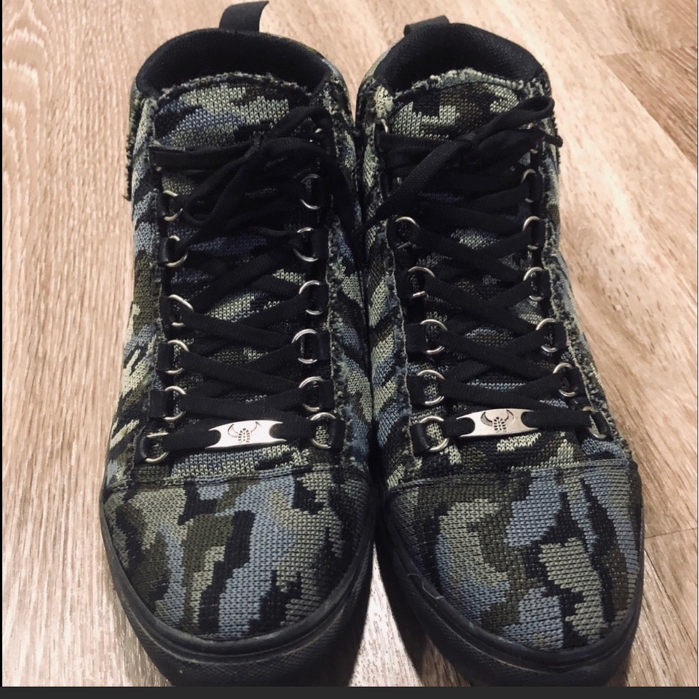 Mens army athlete shoes